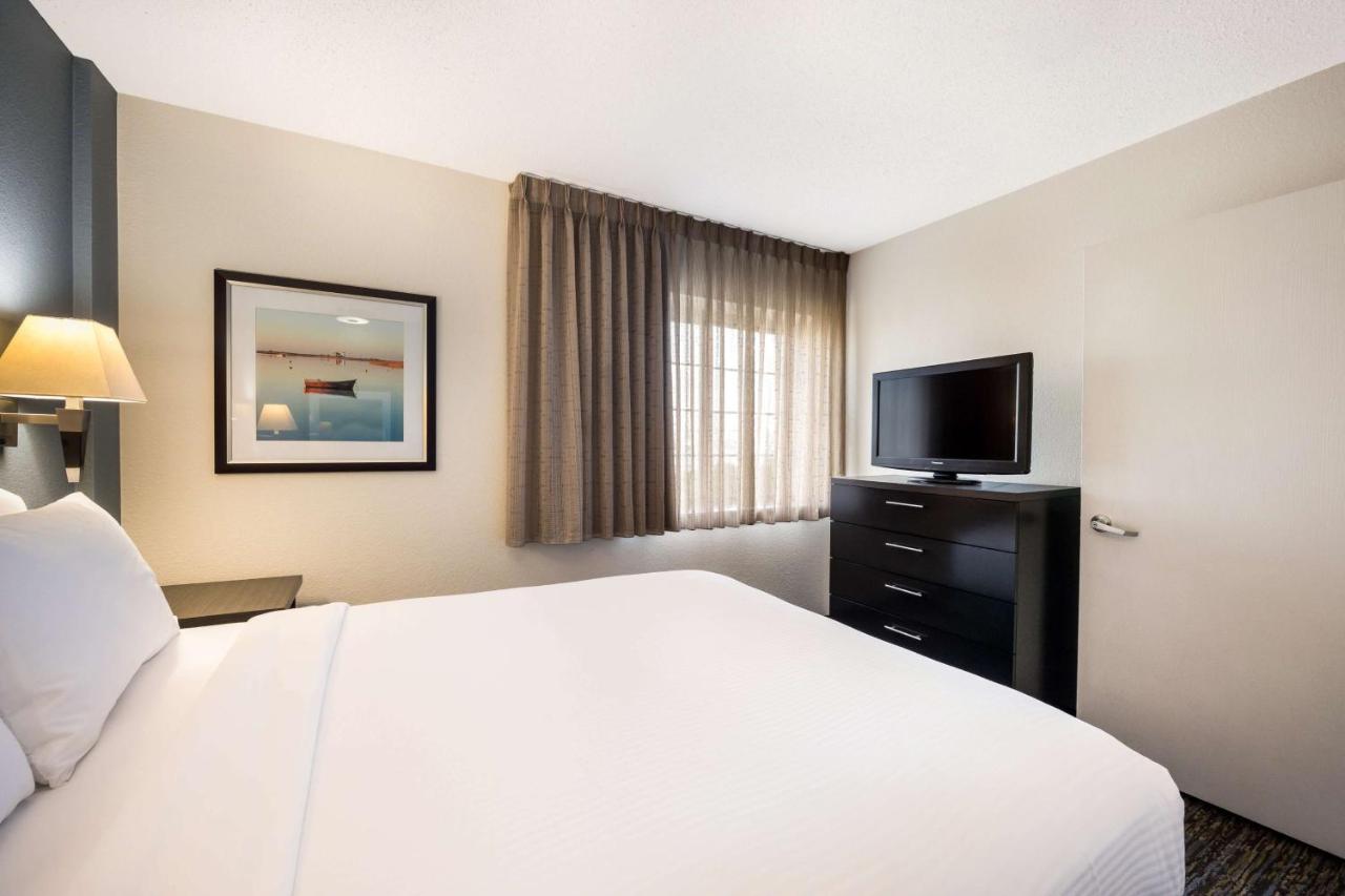 Sonesta Simply Suites Arlington Eksteriør billede