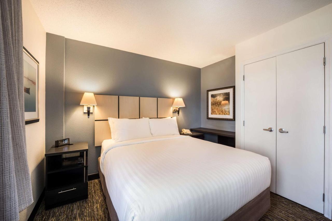 Sonesta Simply Suites Arlington Eksteriør billede