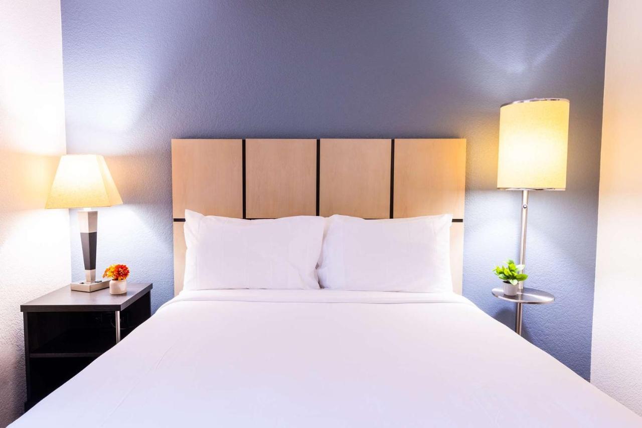 Sonesta Simply Suites Arlington Eksteriør billede